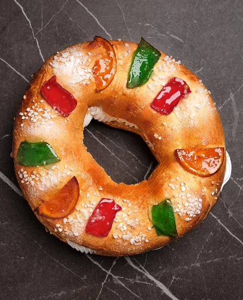 Roscón artesanal pastelerías Luis Miguel Murcia nata