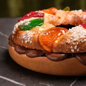 Roscón artesanal pastelerías Luis Miguel Murcia chocolate y avellanas